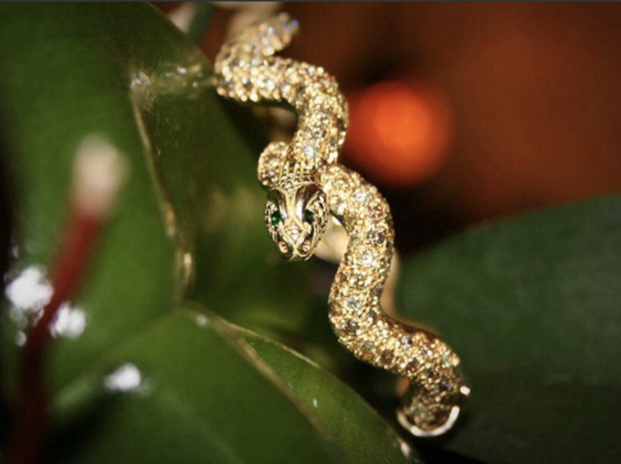 Gold Jewelry, snake in gold